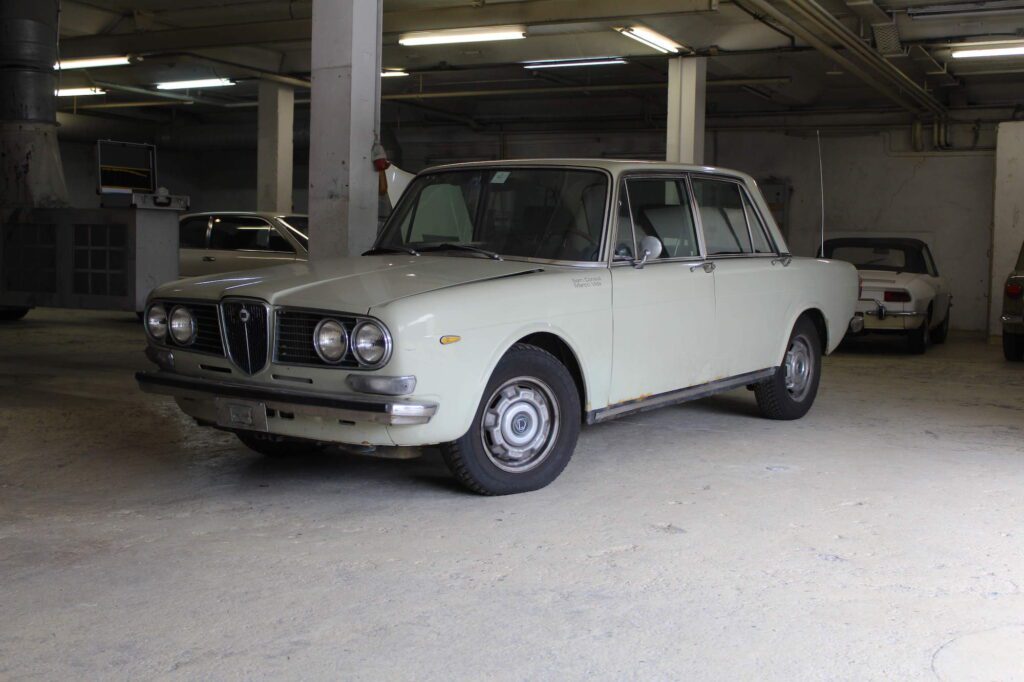 Lancia Berlina 2000