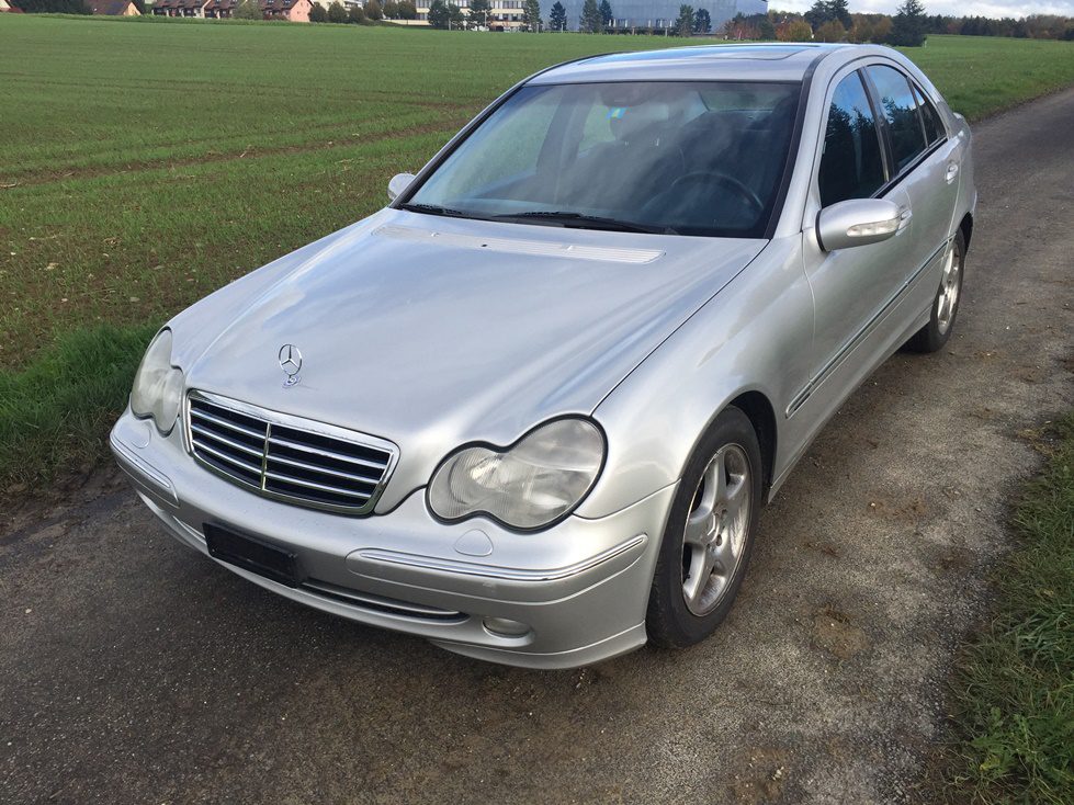 Mercedes C240