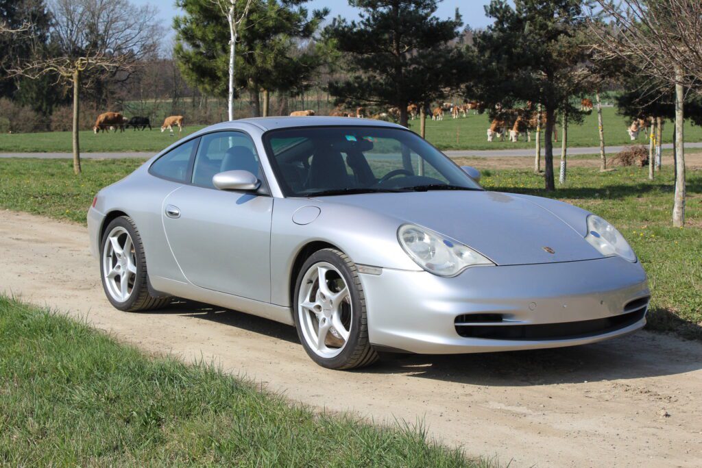 Porsche 911 Carrera 4