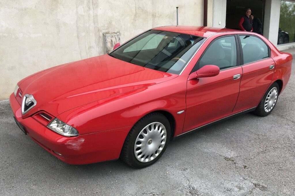Alfa Romeo 166 V6