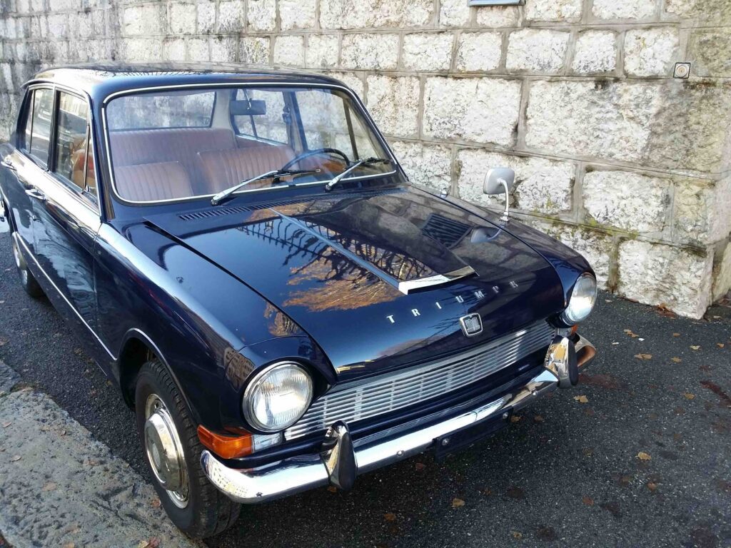 Triumph 1300
