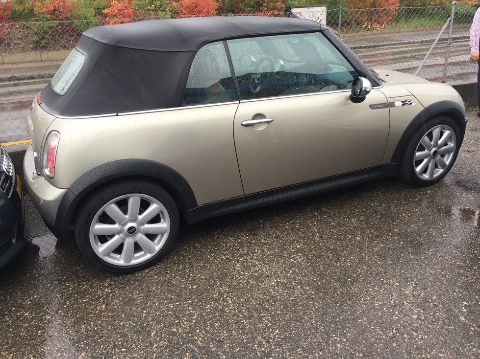 MINI Cooper Cabriolet